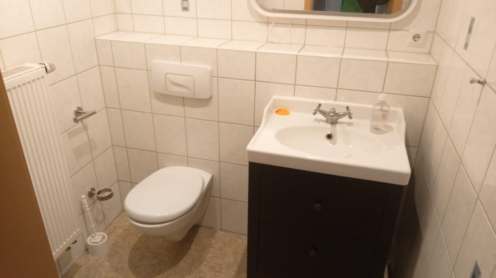 Kasseler Straße, Rotenburg a.d. Fulda​, 6 Bedrooms Bedrooms, ,2 BathroomsBathrooms,Apartment,For Rent,Kasseler Straße,1033