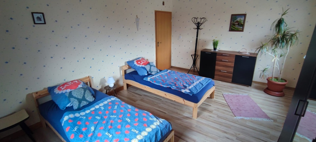 Bodenweg, Eschwege - Oberdünzebach​, 2 Bedrooms Bedrooms, ,1 BathroomBathrooms,Apartment,For Rent,Bodenweg,1035