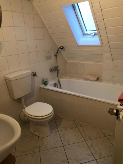 Burggasse, Bad-Hersfeld, 3 Bedrooms Bedrooms, ,1 BathroomBathrooms,Apartment,For Rent,Burggasse,1039